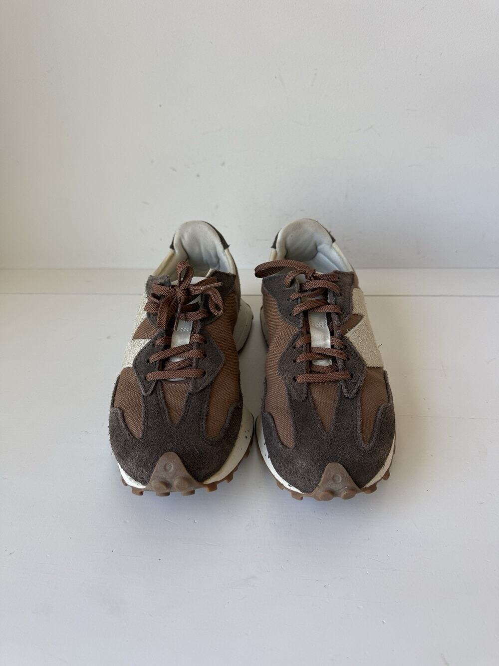 New Balance Women's 327 Sneakers Women’s 8 Brown Leather